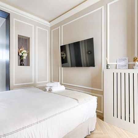 Luxury And Design Studio Invalides ปารีส ภายนอก รูปภาพ