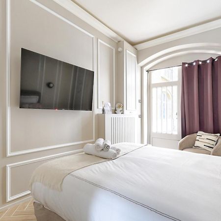 Luxury And Design Studio Invalides ปารีส ภายนอก รูปภาพ