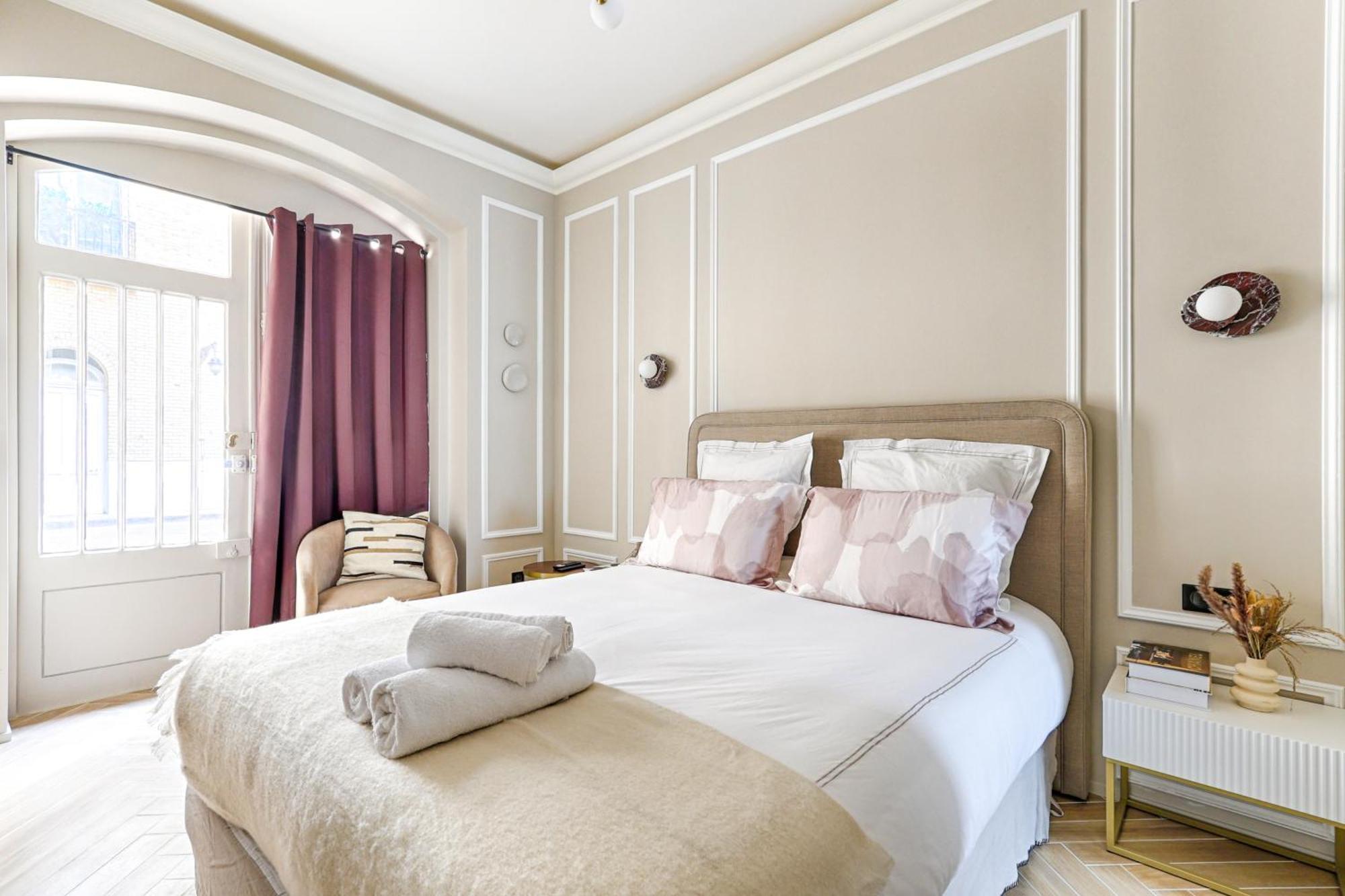 Luxury And Design Studio Invalides ปารีส ภายนอก รูปภาพ