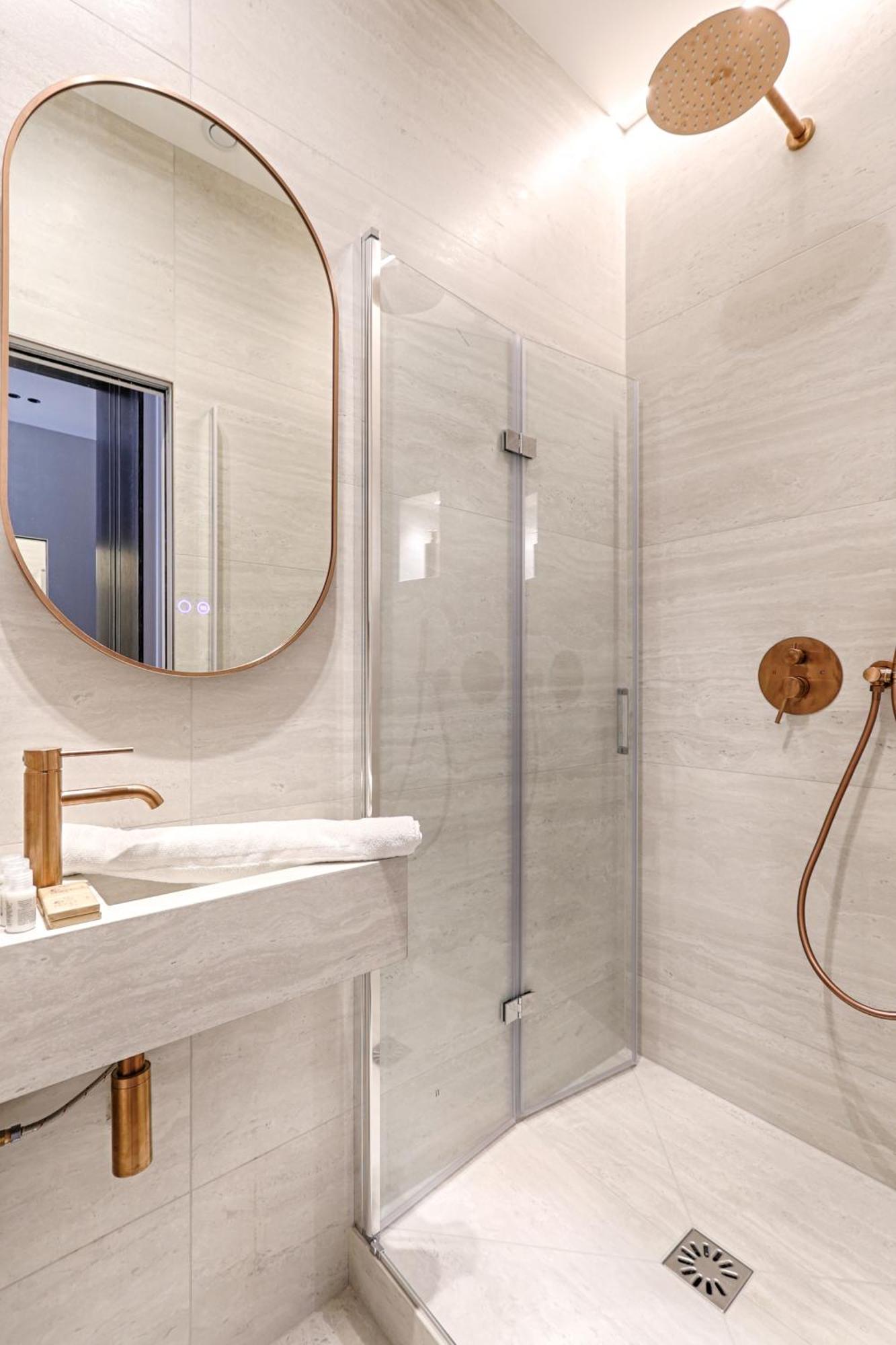 Luxury And Design Studio Invalides ปารีส ภายนอก รูปภาพ